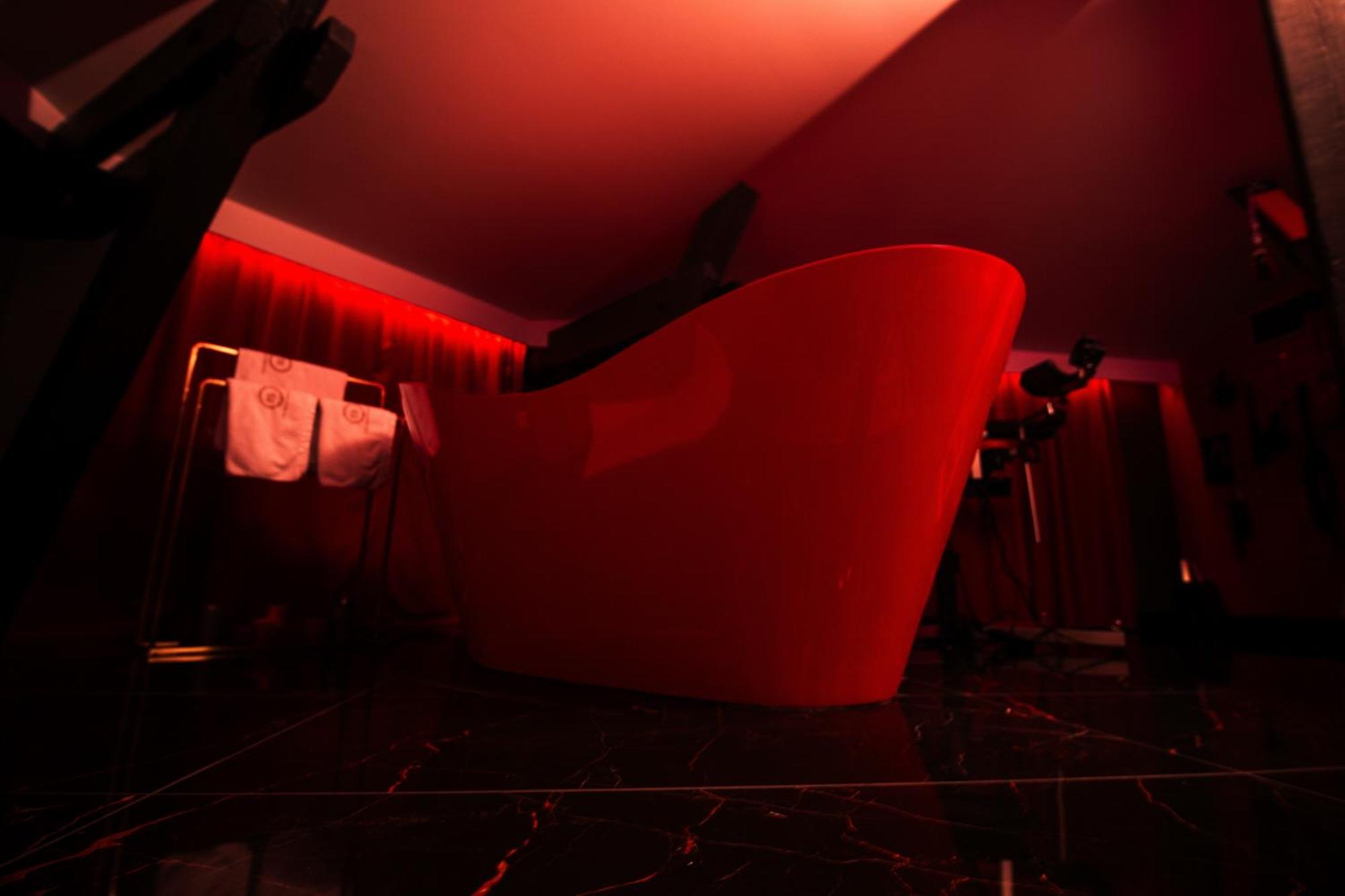 Red Palace Apartament Bdsm บิดกอชซ์ ภายนอก รูปภาพ