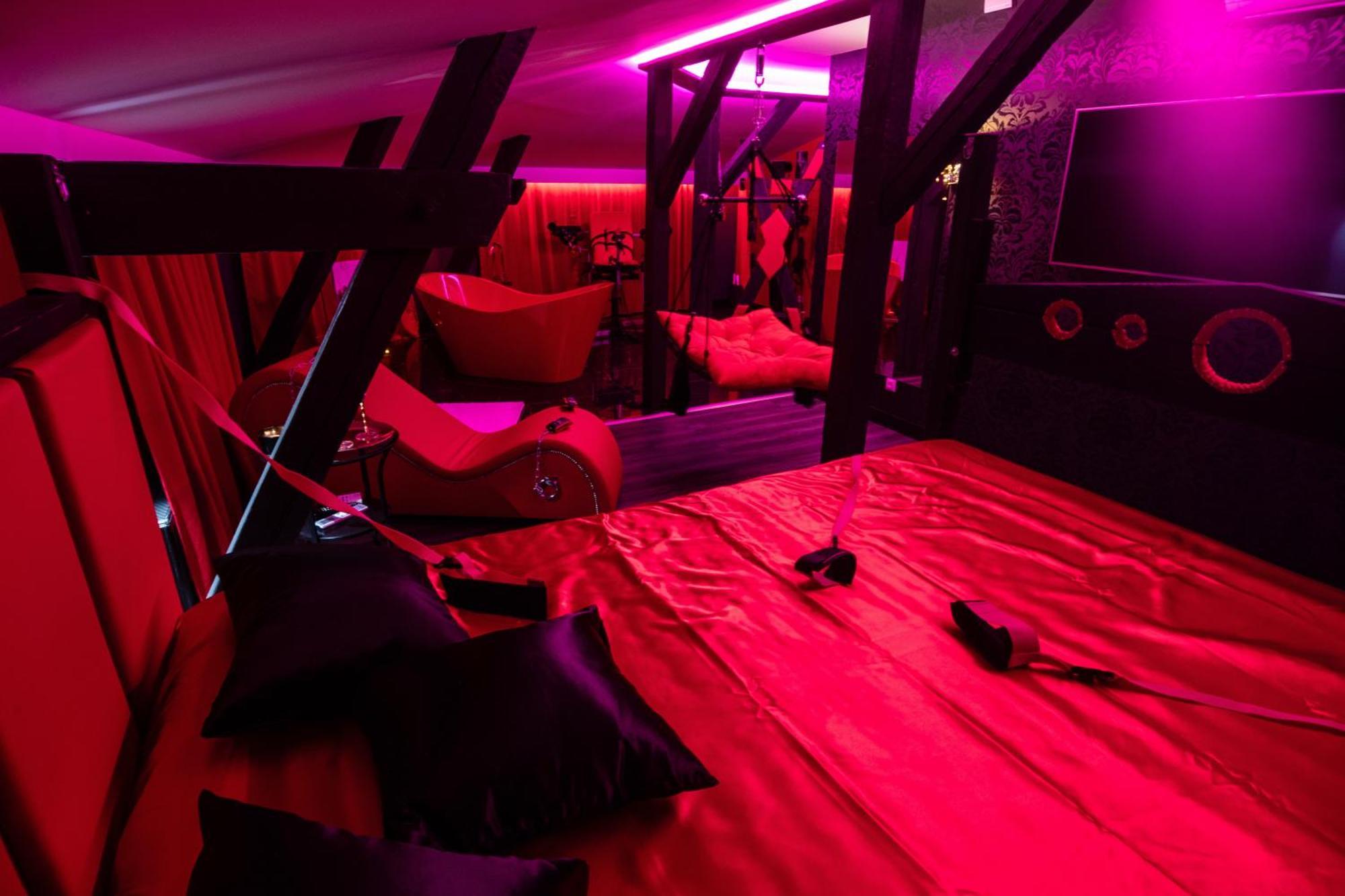 Red Palace Apartament Bdsm บิดกอชซ์ ภายนอก รูปภาพ